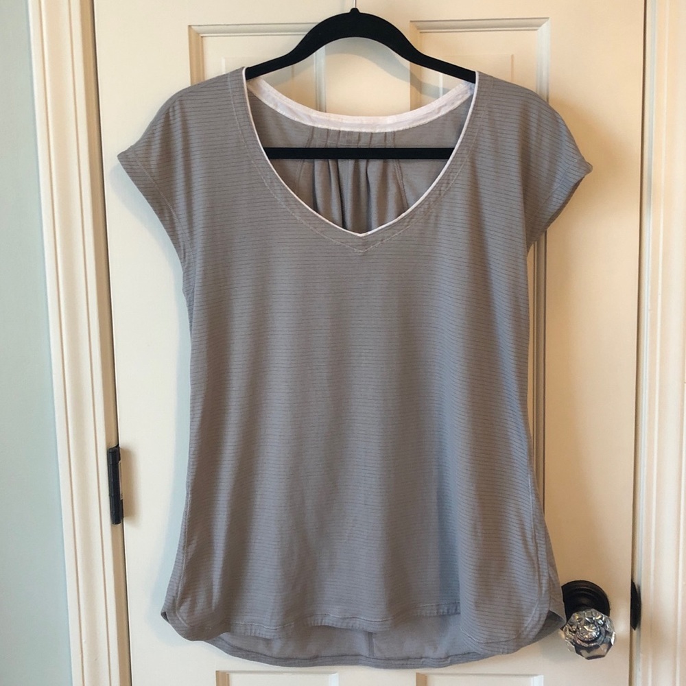 Gray Lululemon shirt